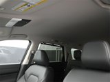 New 2025 Nissan Pathfinder SL image 2