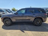 New 2025 Jeep Grand Cherokee Summit image 4