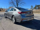 Used 2018 Hyundai Sonata SE w/ Cargo Package image 3