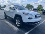 Used 2014 Jeep Cherokee Limited w/ Luxury Group image 4