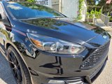 Used 2017 Ford Focus ST w/ Equipment Group 402A image 2