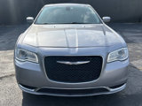 Used 2016 Chrysler 300 Limited image 3