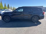 Used 2025 Ford Explorer ST image 2