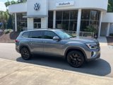 New 2025 Volkswagen Atlas SE image 2