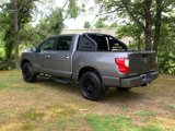 Used 2021 Nissan Titan SV w/ SV Convenience Package image 5