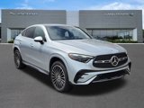 Used 2025 Mercedes-Benz GLC 300 4MATIC image 2