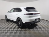 Certified 2025 Porsche Cayenne image 3