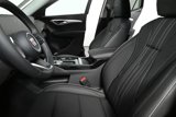 New 2025 Buick Envision Avenir image 5