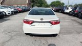 Used 2016 Toyota Camry SE image 4
