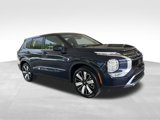 New 2025 Mitsubishi Outlander SE image 2