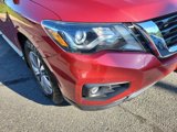 Used 2017 Nissan Pathfinder S image 3