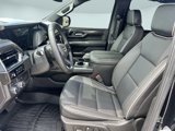 Used 2025 GMC Yukon Elevation image 5