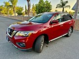 Used 2017 Nissan Pathfinder S image 4