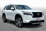 New 2025 Nissan Pathfinder Platinum image 2