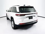 Used 2024 Jeep Grand Cherokee Laredo X image 5