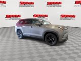 New 2025 Toyota Grand Highlander AWD image 3