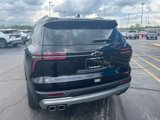 New 2025 Chevrolet Traverse Z71 w/ Driver Confidence Package image 4