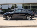 Certified 2025 Porsche Macan image 2
