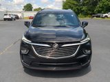 Used 2023 Buick Enclave Essence image 3
