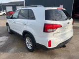 Used 2014 Kia Sorento LX image 3
