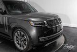 Used 2025 Land Rover Range Rover SE image 2