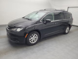 Used 2020 Chrysler Voyager Lxi image 2