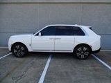 Used 2025 Rolls-Royce Cullinan image 3