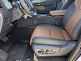 Used 2025 Lexus GX 550 w/ Accessory Package (2T) image 5