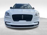 Used 2023 Lincoln Aviator Reserve w/ Equipment Group 201A image 2