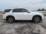 New 2025 Nissan Pathfinder Platinum w/ Cargo Package image 4