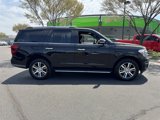 Used 2023 Ford Expedition Limited image 2