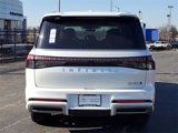 New 2025 INFINITI QX80 Luxe image 3