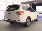 Used 2015 Nissan Pathfinder S image 2