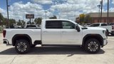 New 2025 GMC Sierra 2500 Denali Ultimate image 2