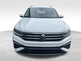 Used 2024 Volkswagen Tiguan S image 2