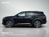 New 2025 Nissan Pathfinder Platinum image 4