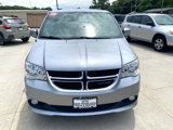 Used 2019 Dodge Grand Caravan SXT image 3