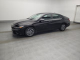 Used 2024 Hyundai Elantra SEL image 2