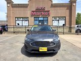 Used 2019 Ford Fusion SE image 2