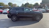 Used 2018 Jeep Grand Cherokee Limited w/ Luxury Group II image 4