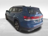 Used 2025 Volkswagen Atlas SE image 6