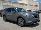 New 2025 Nissan Pathfinder SL w/ SL Premium Package image 2