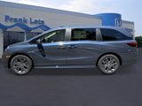 New 2025 Honda Odyssey Touring image 2