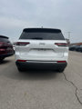 Used 2023 Jeep Grand Cherokee L Laredo image 6