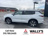 New 2025 Mitsubishi Outlander SE image 6