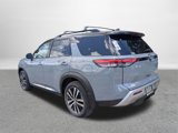 New 2025 Nissan Pathfinder Platinum image 5