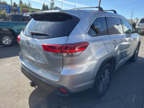 Used 2018 Toyota Highlander XLE image 3