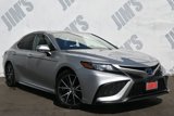 Used 2024 Toyota Camry SE image 3