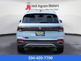 New 2025 Volkswagen Taos SE image 4