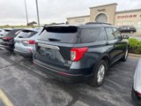 Certified 2023 Ford Explorer XLT image 3
